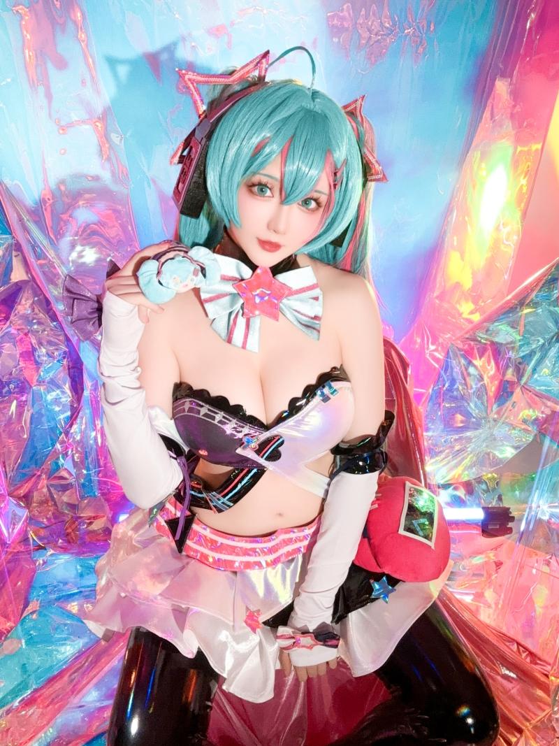 【精品资源】-星之迟迟 Miku初音未来 喵斯快跑【74P-1V2.98GB】 【精品资源】-星之迟迟 Miku初音未来 喵斯快跑【74P-1V2.98GB】