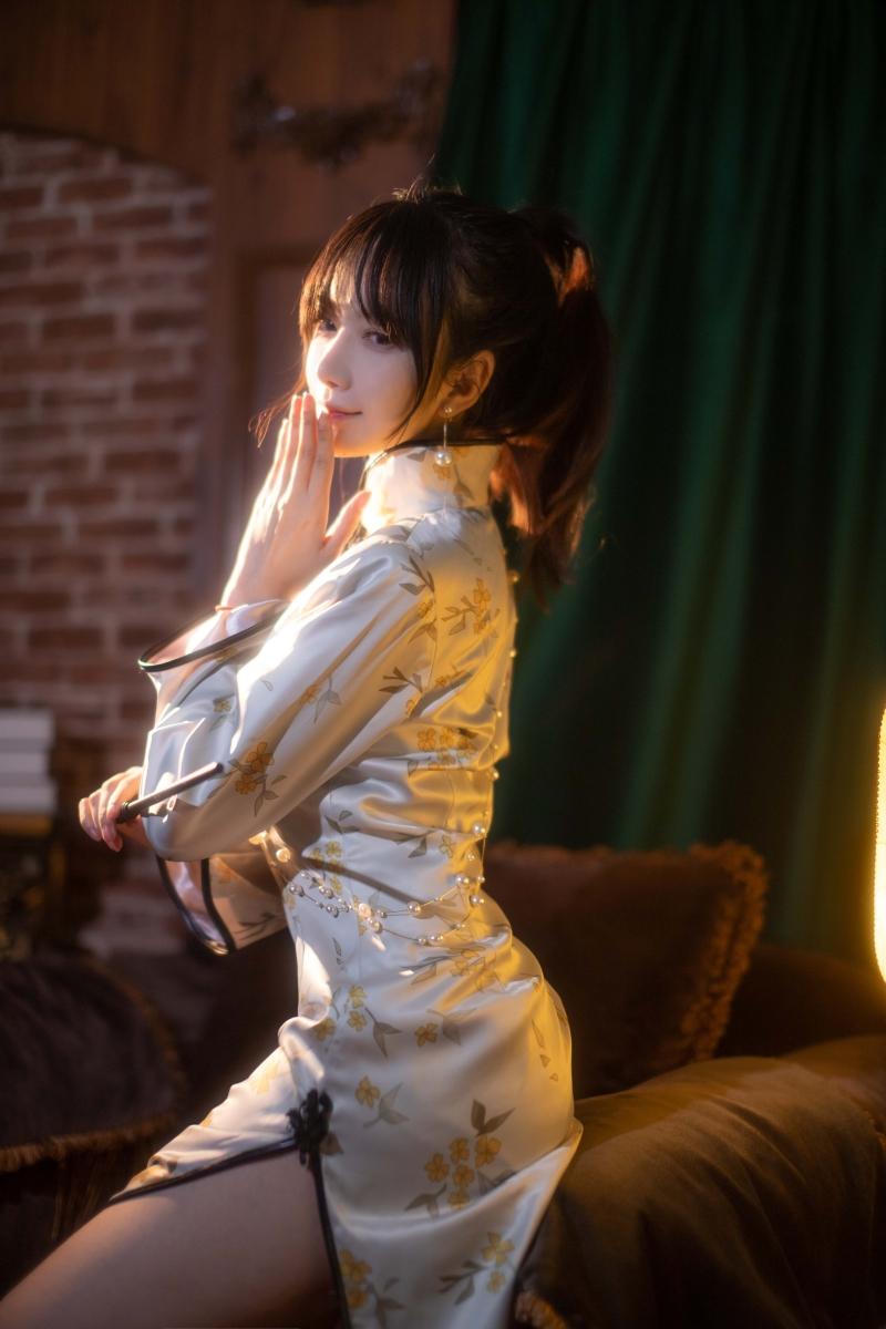 【值得一看】-Shika小鹿鹿 中秋旗袍【12P-95MB】 【值得一看】-Shika小鹿鹿 中秋旗袍【12P-95MB】