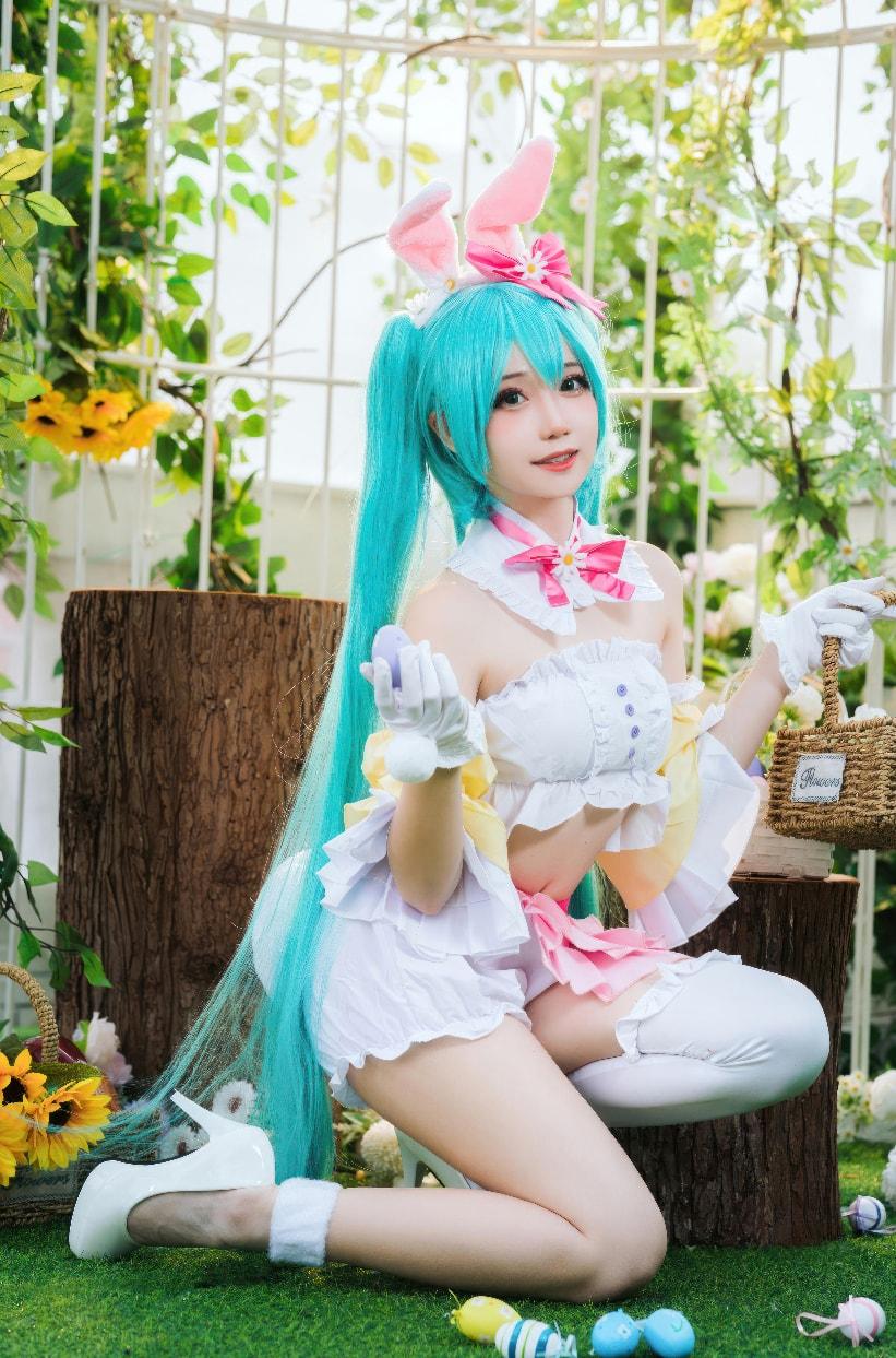【资源分享】-焖焖碳初音未来复活节兔子