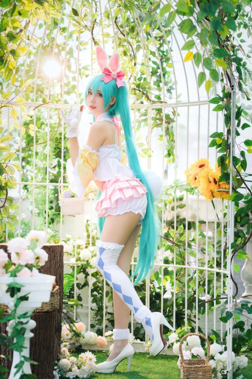 【资源分享】-焖焖碳初音未来复活节兔子