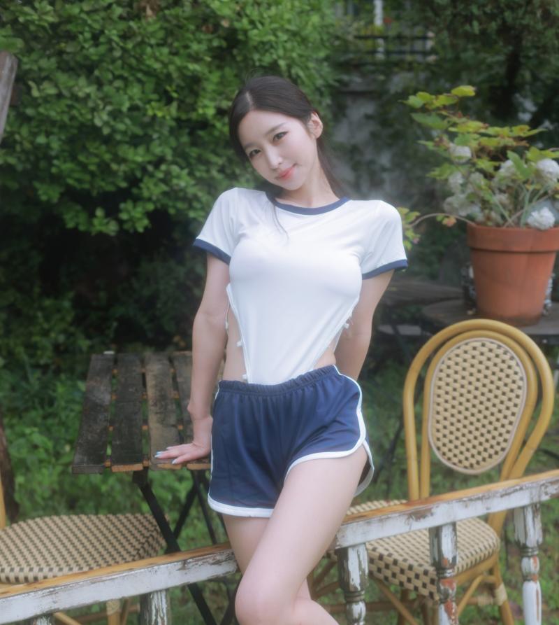 【值得一看】-Kim Na Jung (김나정)摄影作品 Vol.4【65P-821MB】