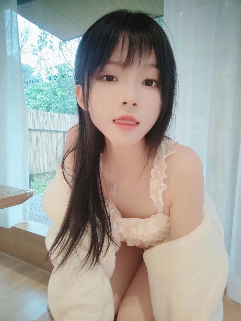 【coser推荐】-桜桃喵糯米小圆子【30P-153MB】