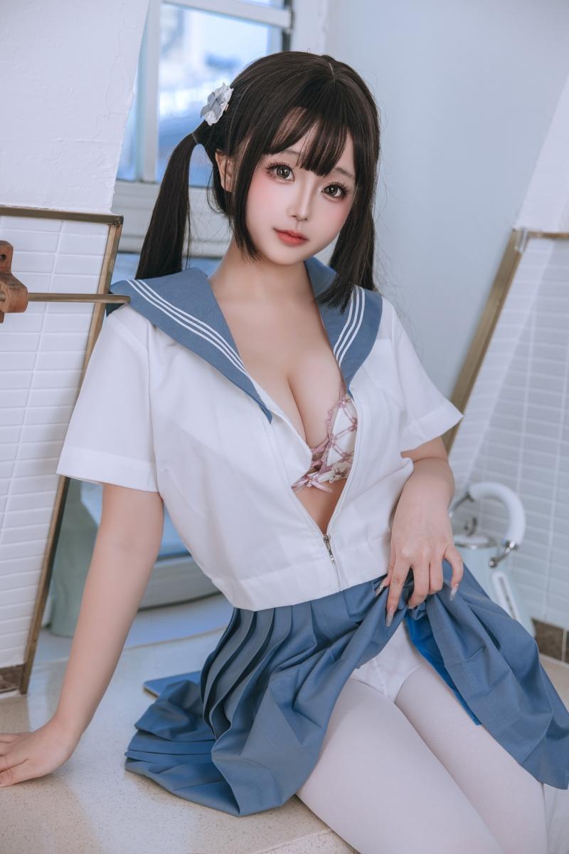 【值得珍藏】-日奈娇椎名莜 JK学妹【201P-11V-1.66GB】