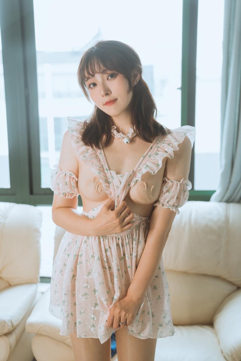 【珍藏版】-Natsuko夏夏子碎花围裙【55P-1V-782MB】