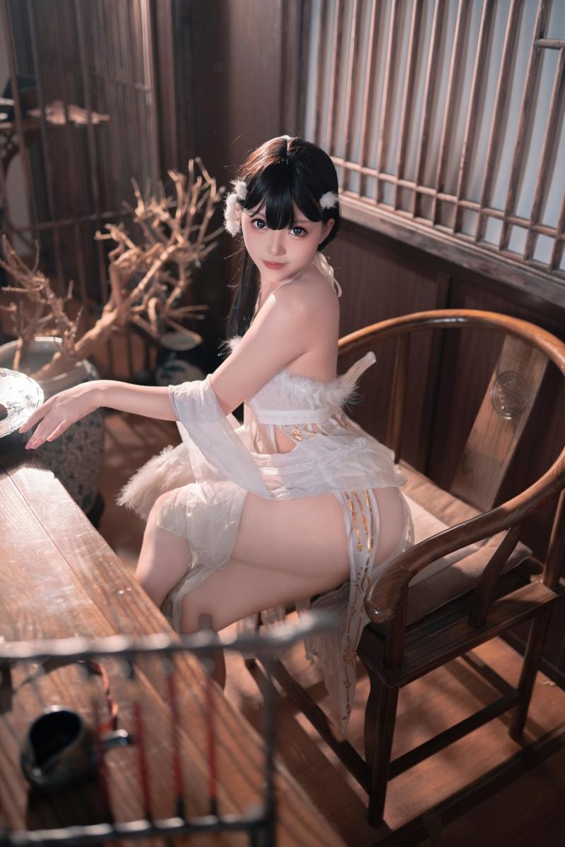 【coser推荐】-Bangni邦尼古风 兔子精【81P-6V-1.12GB】