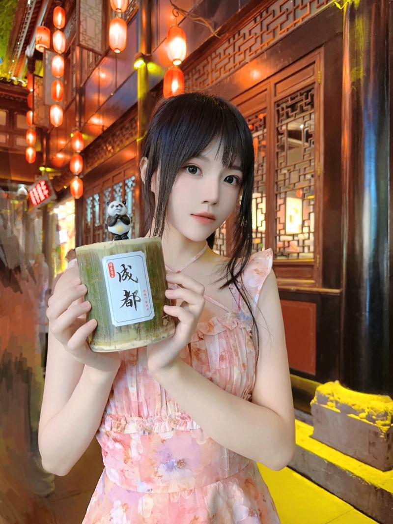 【完美coser】-桜桃喵 自摄 花束【28P-198MB】