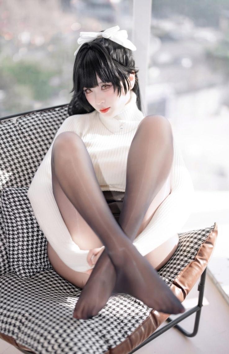 【完美coser】-轩萧学姐高雄武者的内在修养