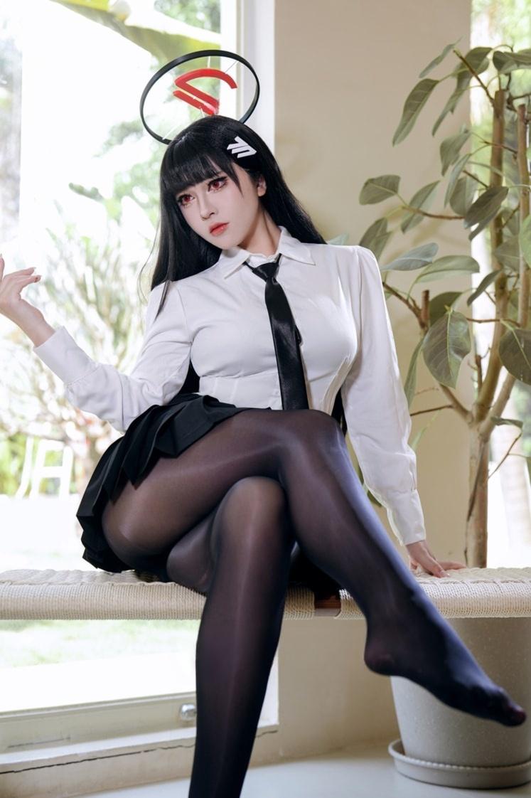【小编强推】-半半子蔚蓝档案 调月莉音 制服+竞泳