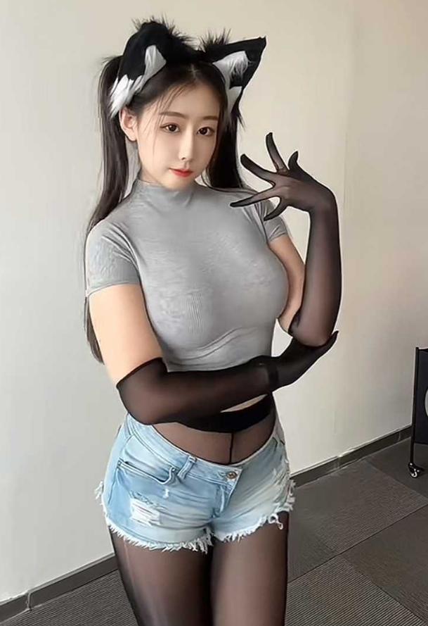 53万御姐网红｜美邵女Baby 专属定制福利合集🔥