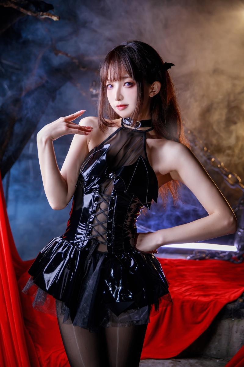 【超级漂亮】-封疆疆v 琉光黑斯【30P-523MB】