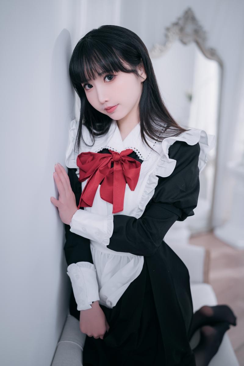 【小编强推】-面饼仙儿 红高跟女仆【30P-398MB】