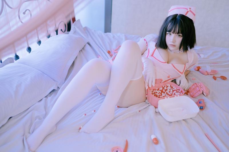 【美女推荐】-阿半今天很开心粉护士【37P-201MB】 【美女推荐】-阿半今天很开心粉护士【37P-201MB】