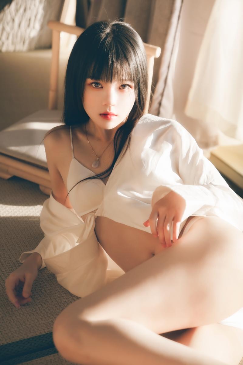 【完美coser】-桜桃喵 融雪【58P-1.62GB】